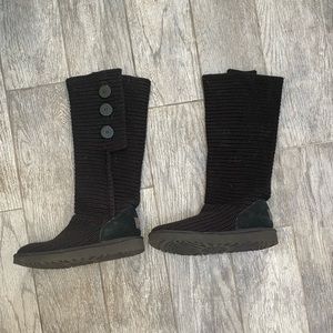 Black UGG Boots, Classic Cardy II, Size 9 (US)